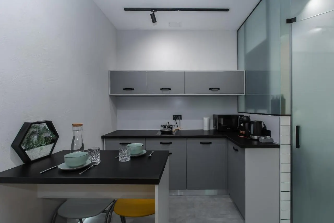 Stories Hub Aparthotel Lviv