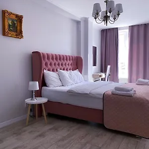 Hotel apartamentowy Opera Center &