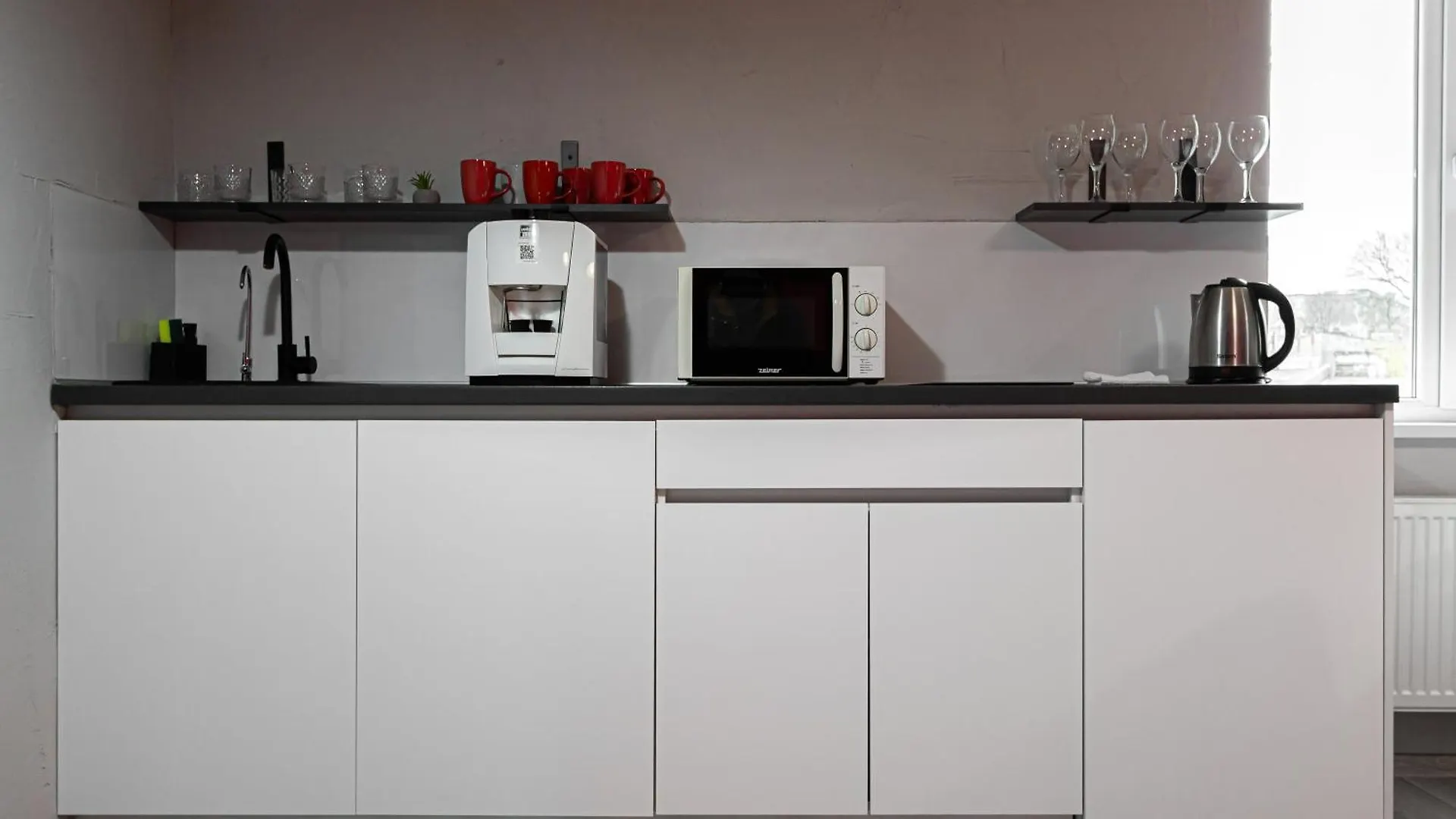 Stories Hub Aparthotel Lviv